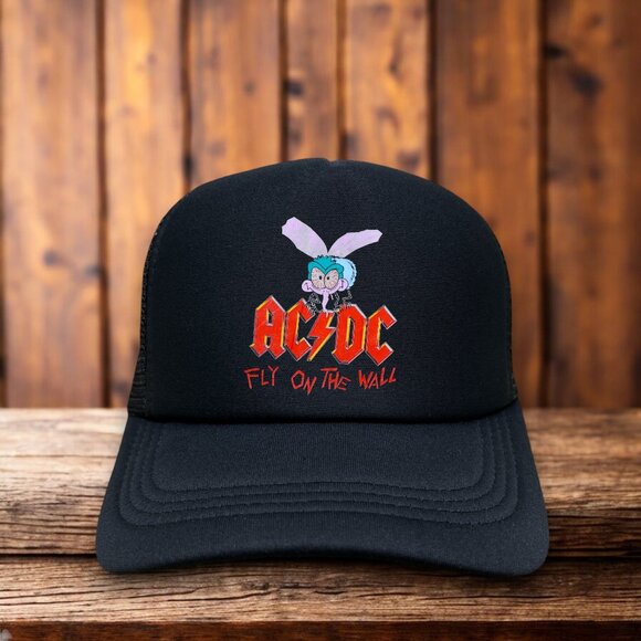 AC/DC Fly On The Wall Mens Trucker Hat Black 70s Hard Rock Baseball Cap - Picture 1 of 4